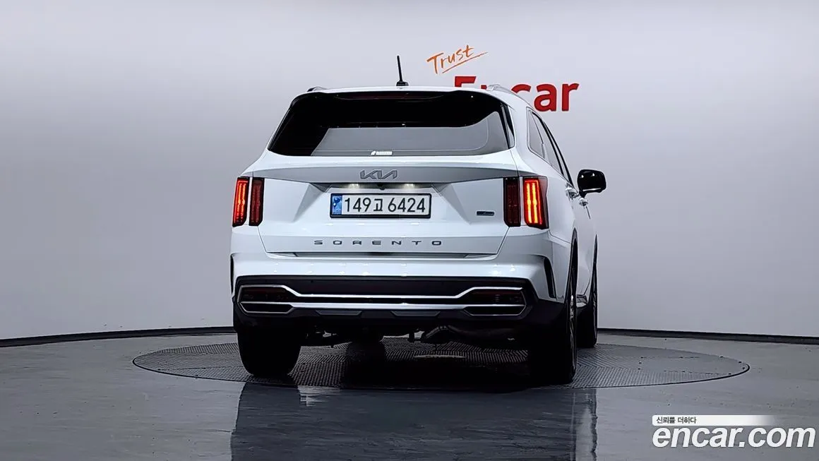 Kia Sorento — фото 4