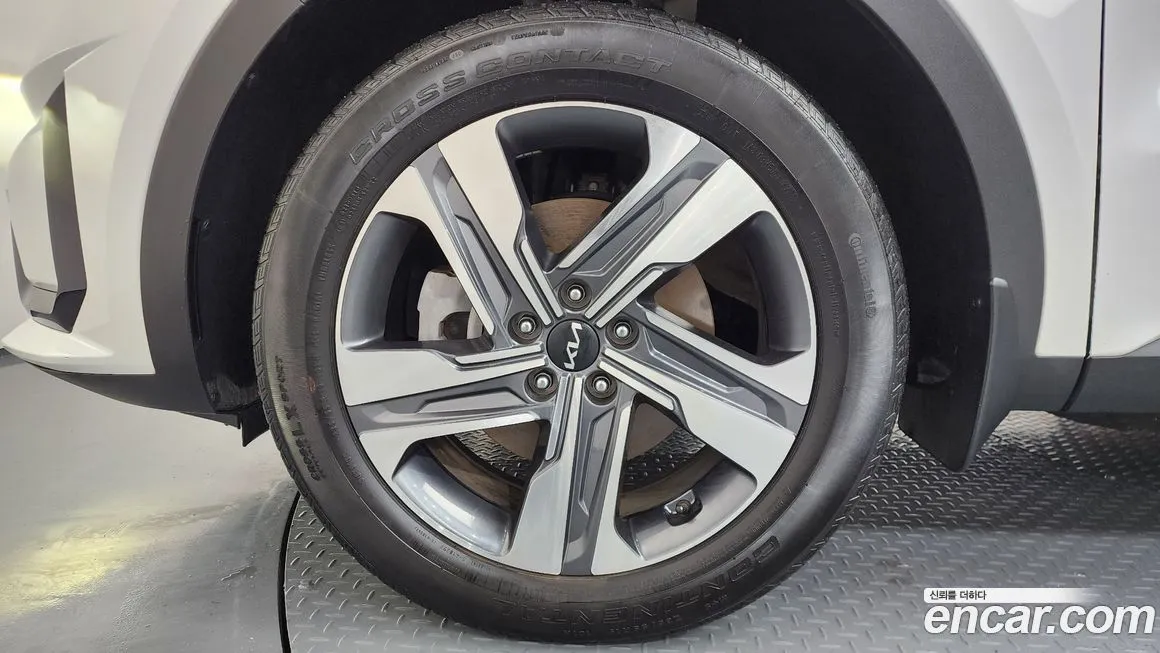 Kia Sorento — фото 5