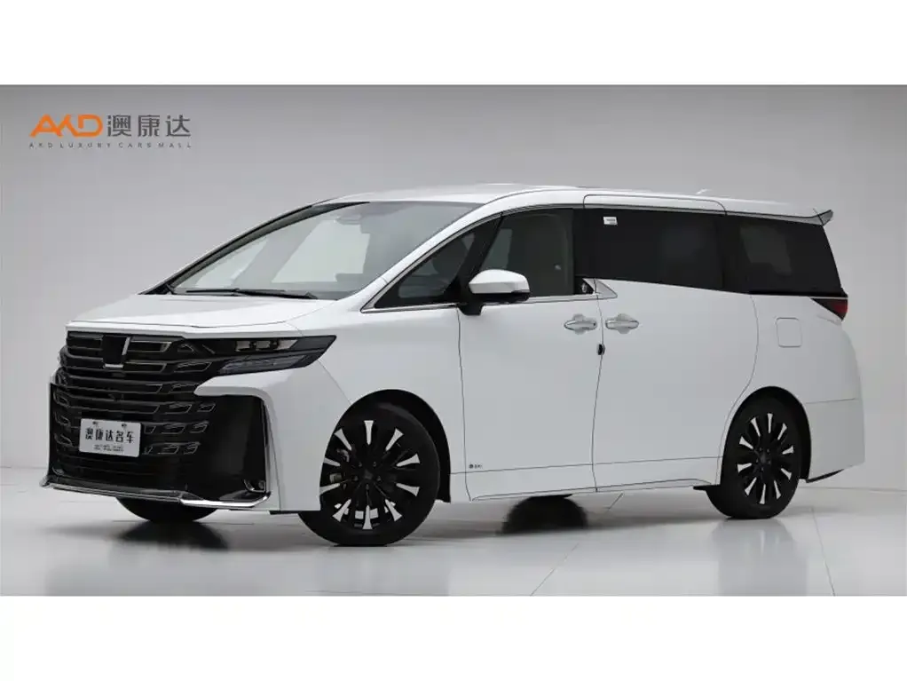Toyota Vellfire — фото 1