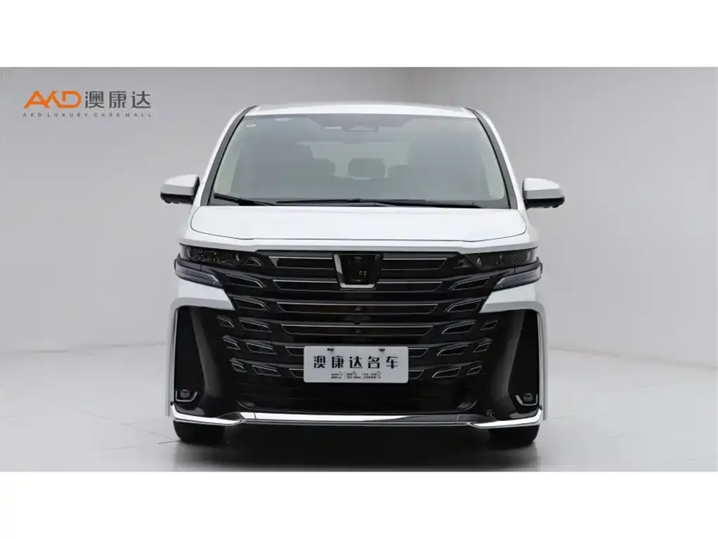 Toyota Vellfire — фото 2