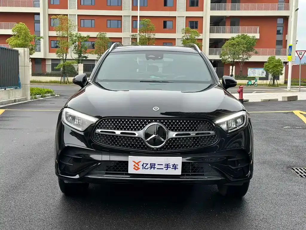 Mercedes-Benz GLC — фото 2
