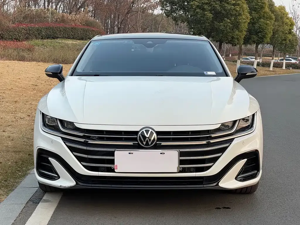 Volkswagen CC — фото 1