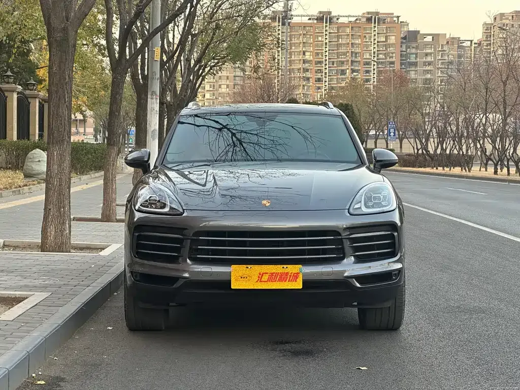 Porsche Cayenne — фото 2