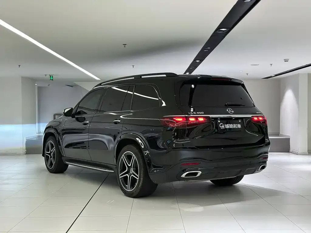 Mercedes-Benz GLS — фото 6