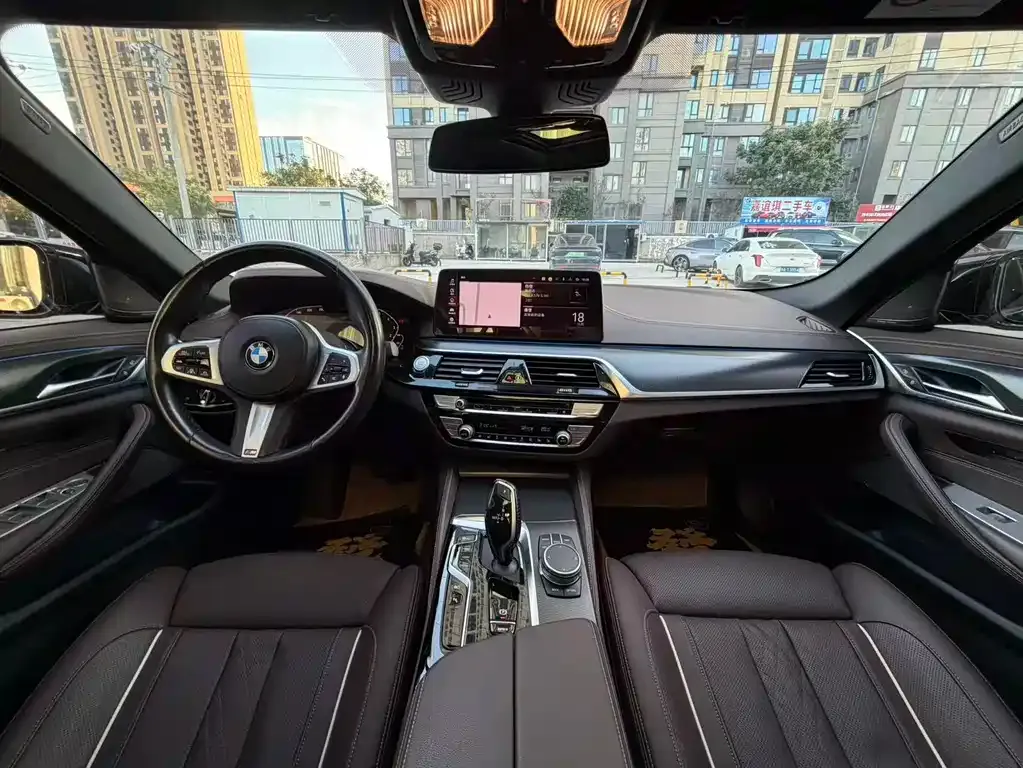 BMW 5 Series New Energy — фото 9