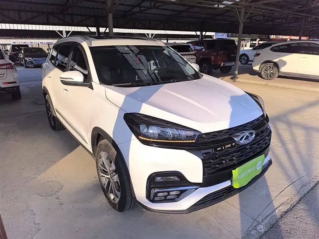 Chery Tiggo 8 — фото 4