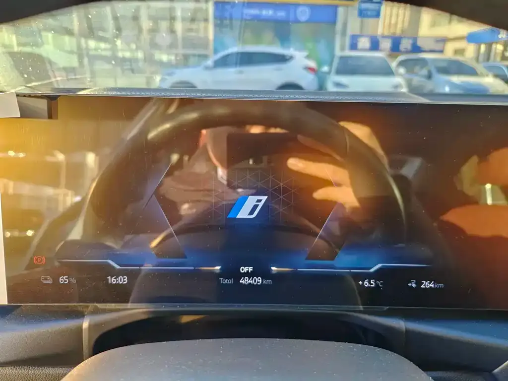 BMW i3 — фото 9