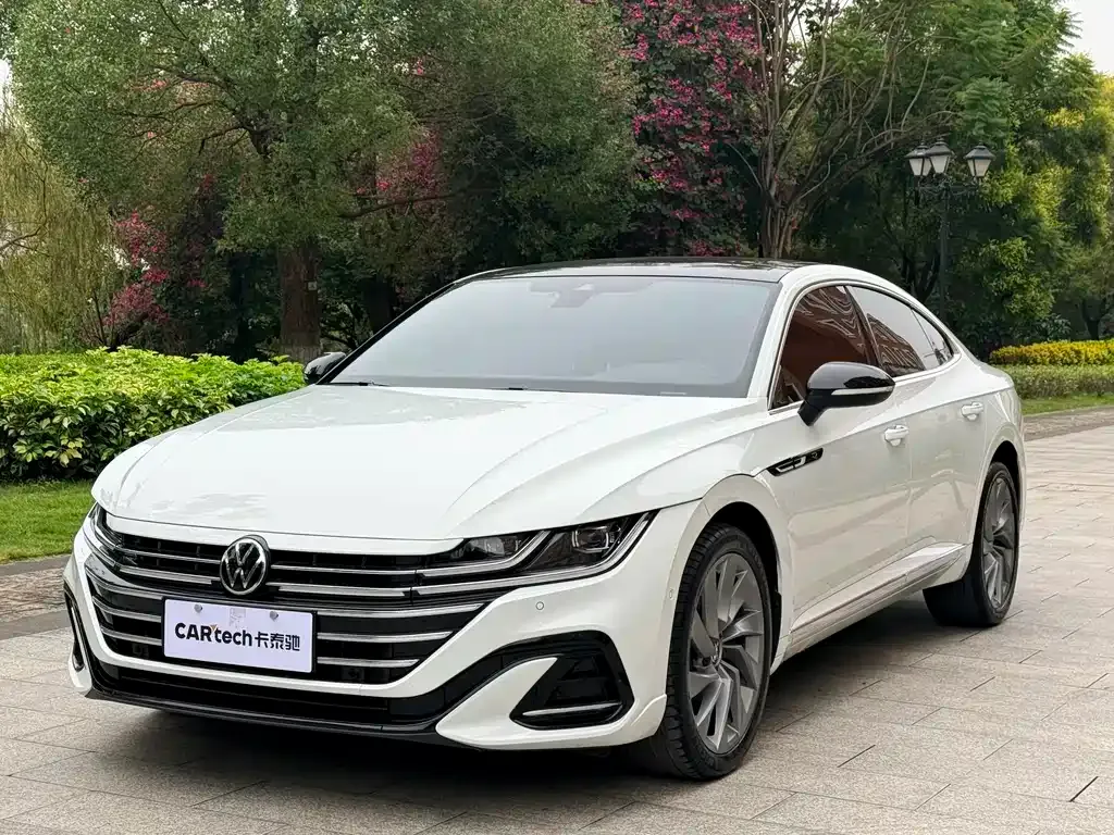 Volkswagen CC — фото 1