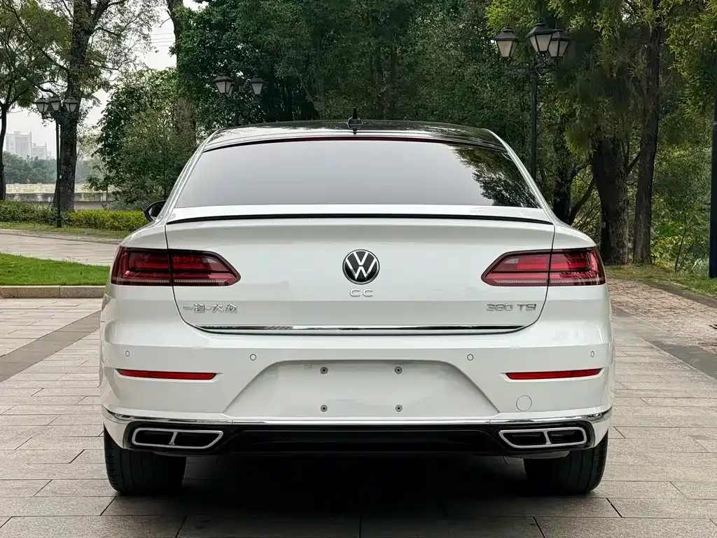 Volkswagen CC — фото 4