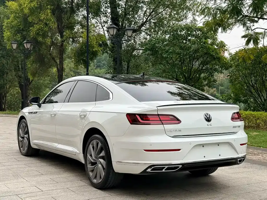 Volkswagen CC — фото 5