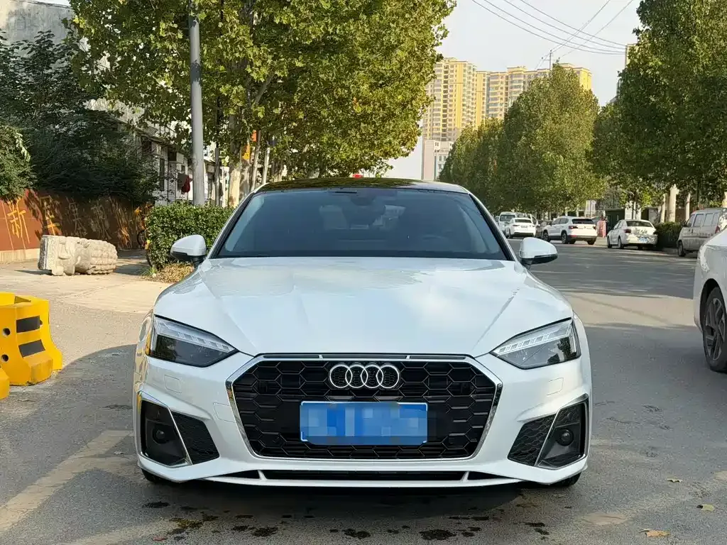 Audi A5 (Import) — фото 2