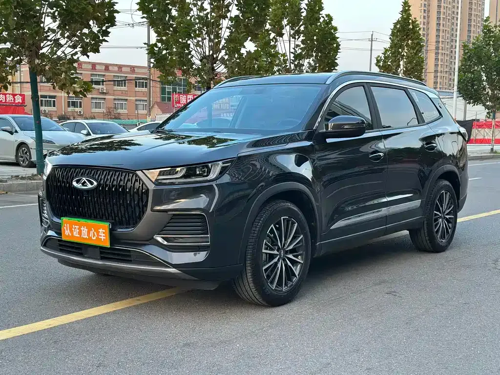Chery Tiggo 8 — фото 1