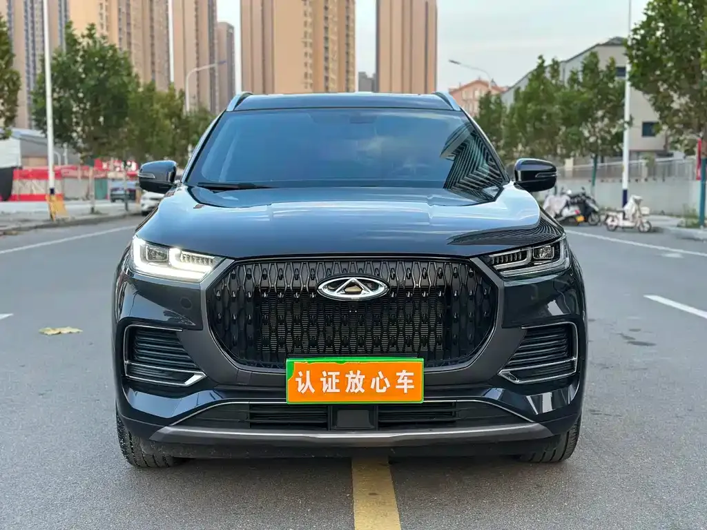 Chery Tiggo 8 — фото 2