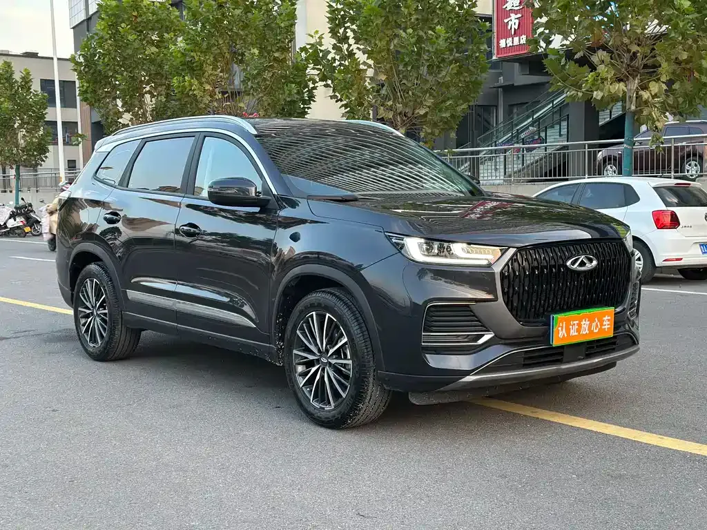 Chery Tiggo 8 — фото 9