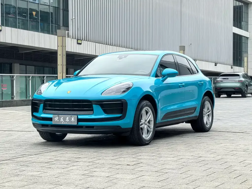 Porsche Macan — фото 1