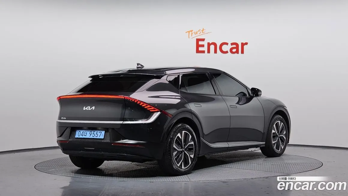 Kia EV6 — фото 2