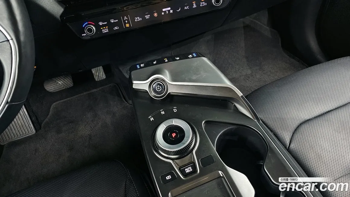 Kia EV6 — фото 9