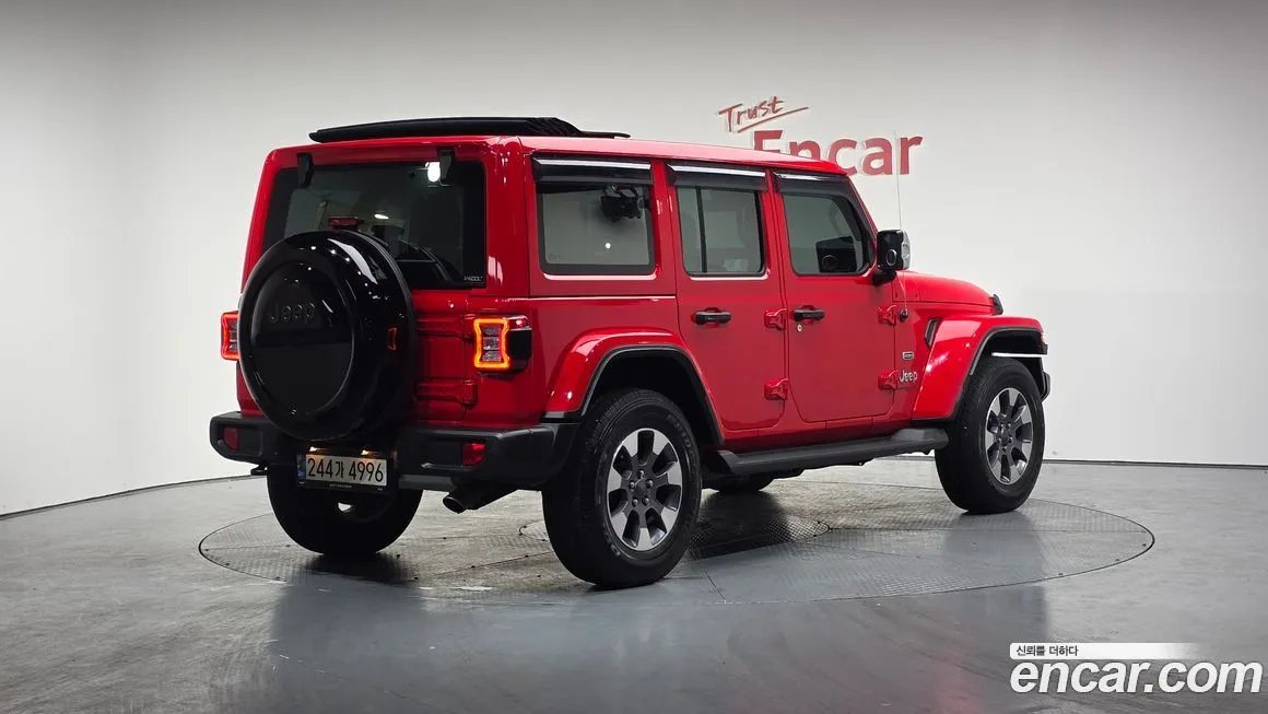 Jeep Wrangler — фото 2