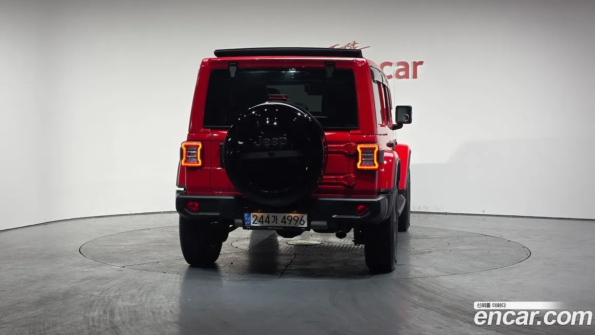 Jeep Wrangler — фото 4