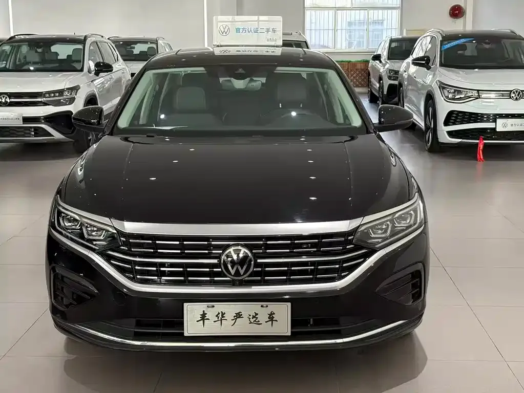 Volkswagen Passat — фото 2