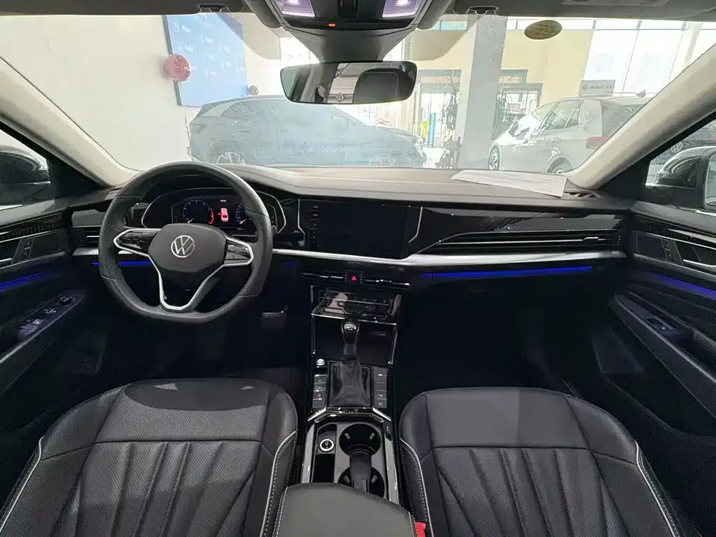 Volkswagen Passat — фото 9