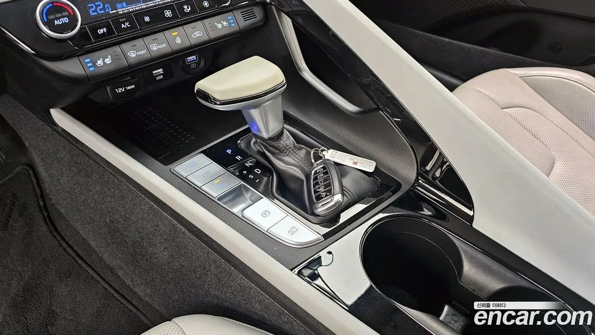 Hyundai AVANTE — фото 9