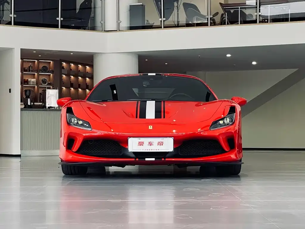 Ferrari F8 — фото 4