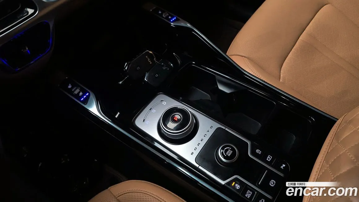 Kia Sorento — фото 9