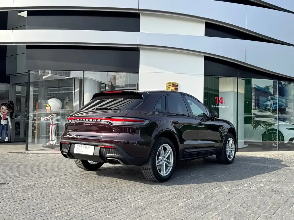 Porsche Macan — фото 6