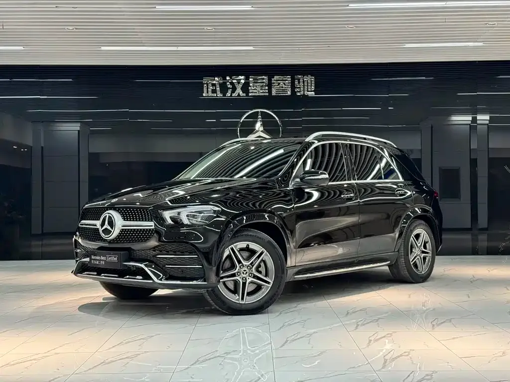 Mercedes-Benz GLE — фото 1
