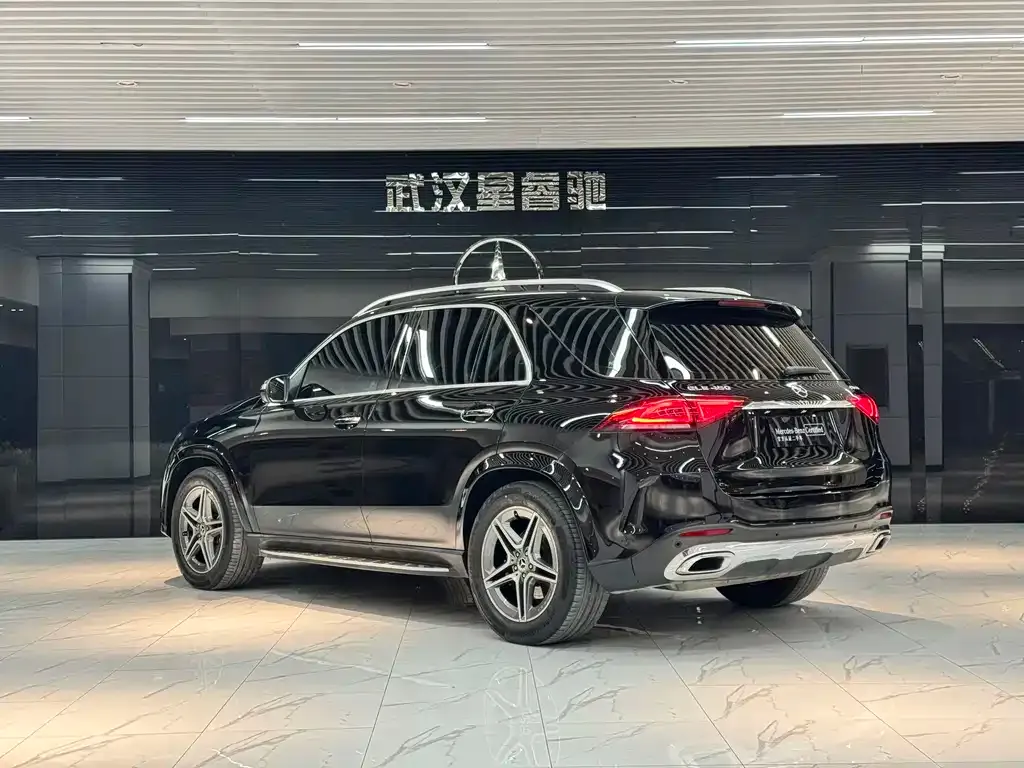 Mercedes-Benz GLE — фото 4