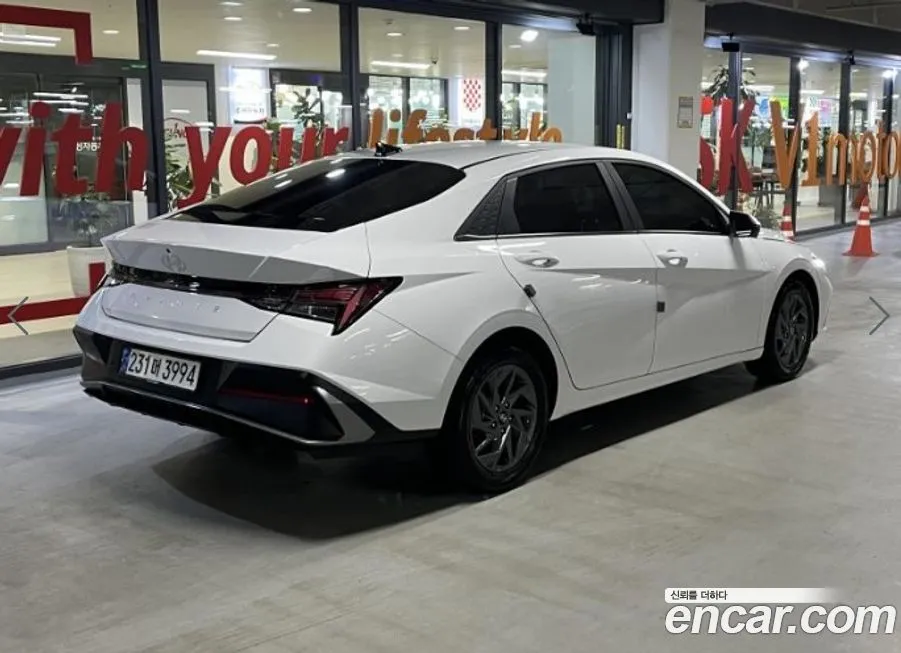 Hyundai AVANTE — фото 4