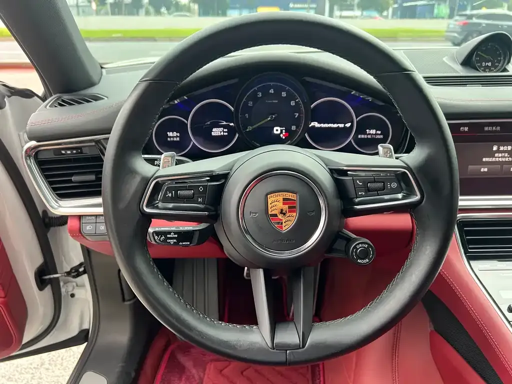 Porsche Panamera Hybrid — фото 4