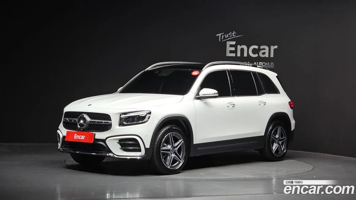Mercedes-Benz GLB-Class — фото 1