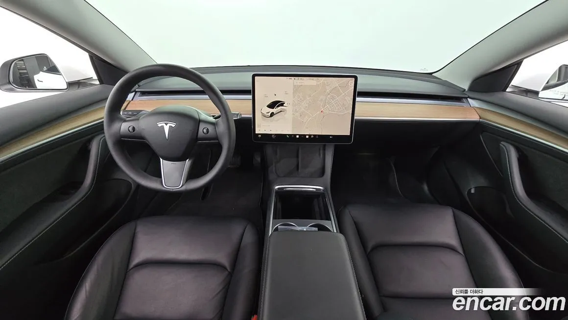 Tesla Model 3 — фото 7