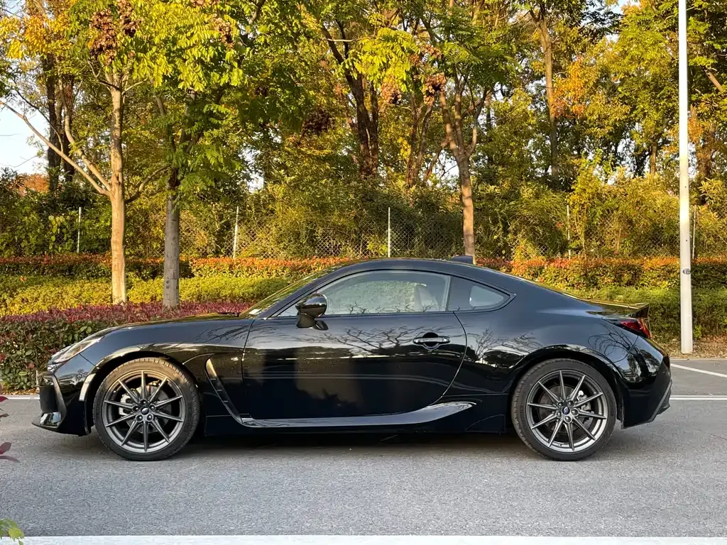 Subaru BRZ — фото 3
