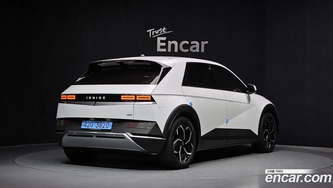 Hyundai Ioniq5 — фото 2