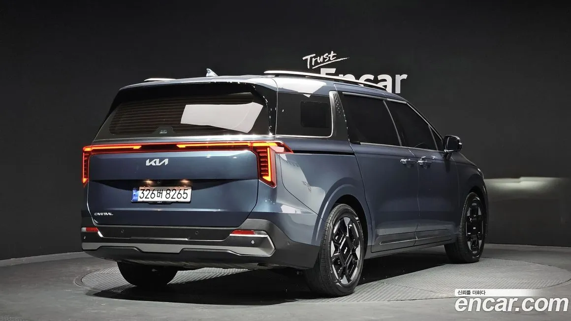 Kia Carnival — фото 2