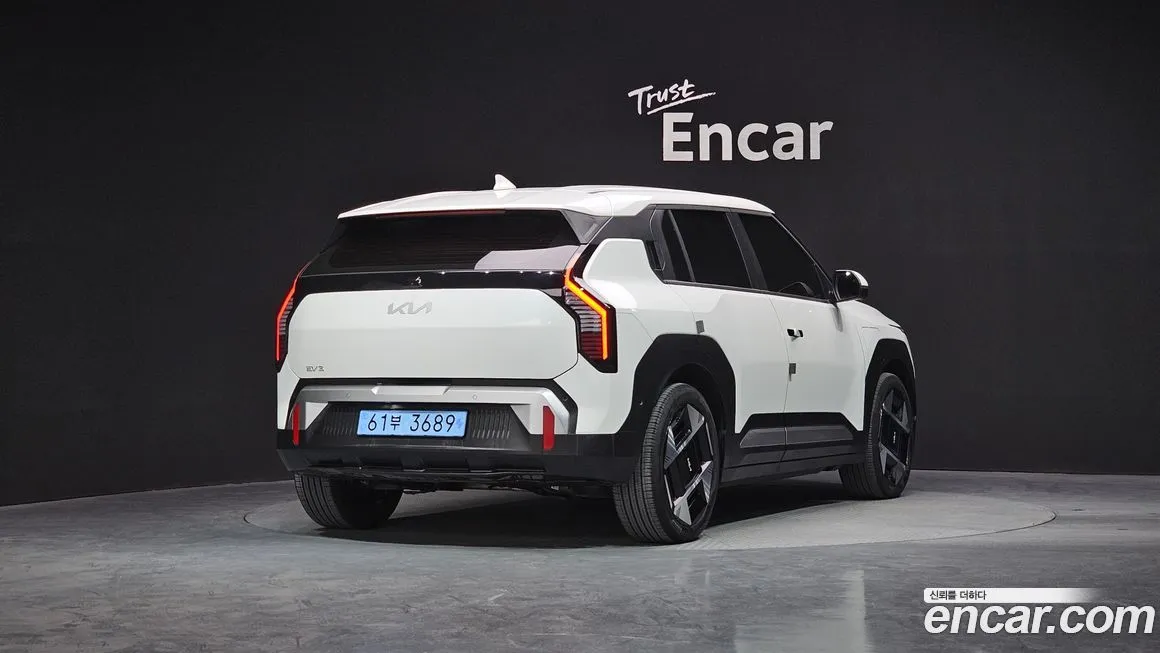 Kia EV3 — фото 2