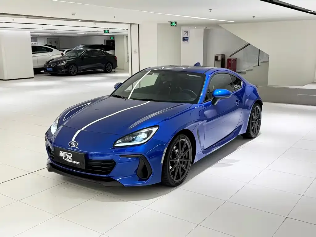 Subaru BRZ — фото 1