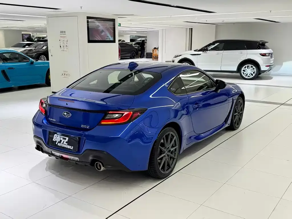 Subaru BRZ — фото 2