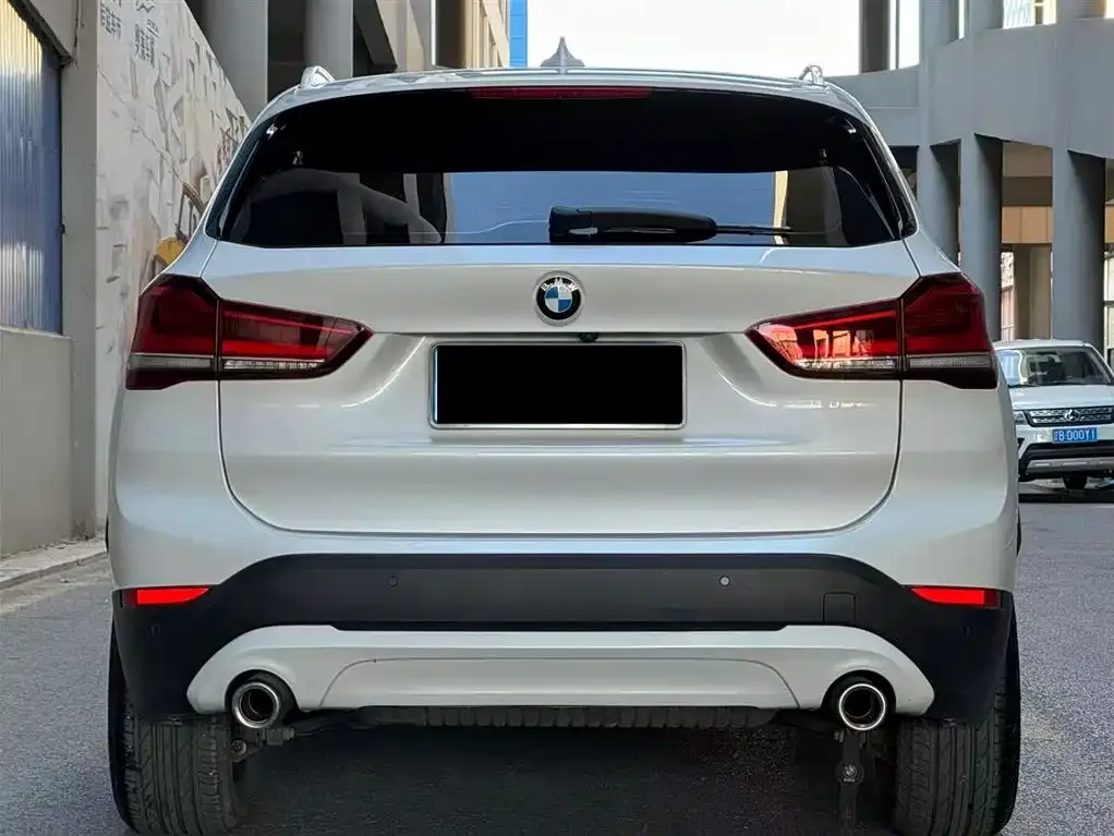 BMW X1 — фото 4