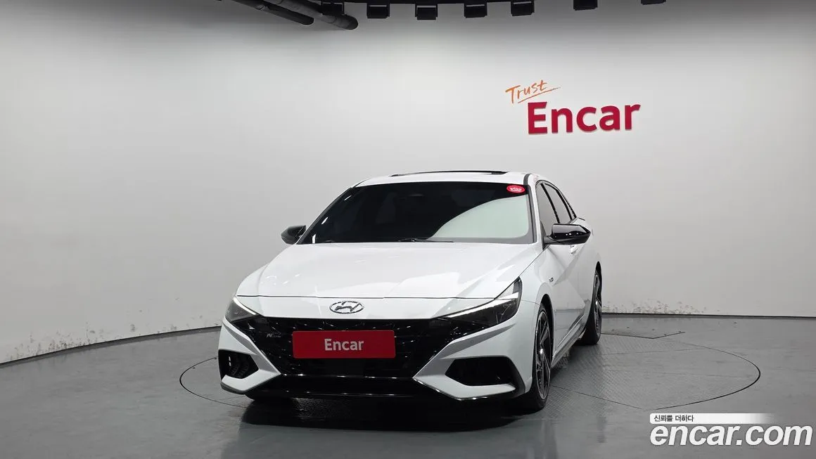 Hyundai AVANTE — фото 3