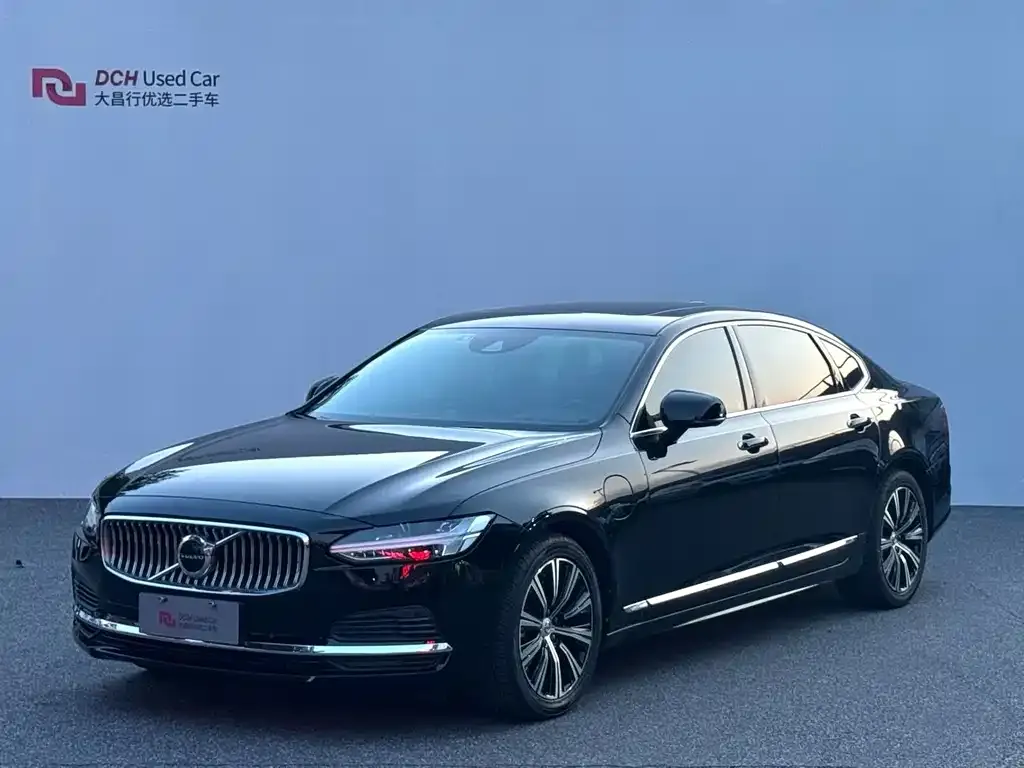 Volvo S90 PHEV — фото 1