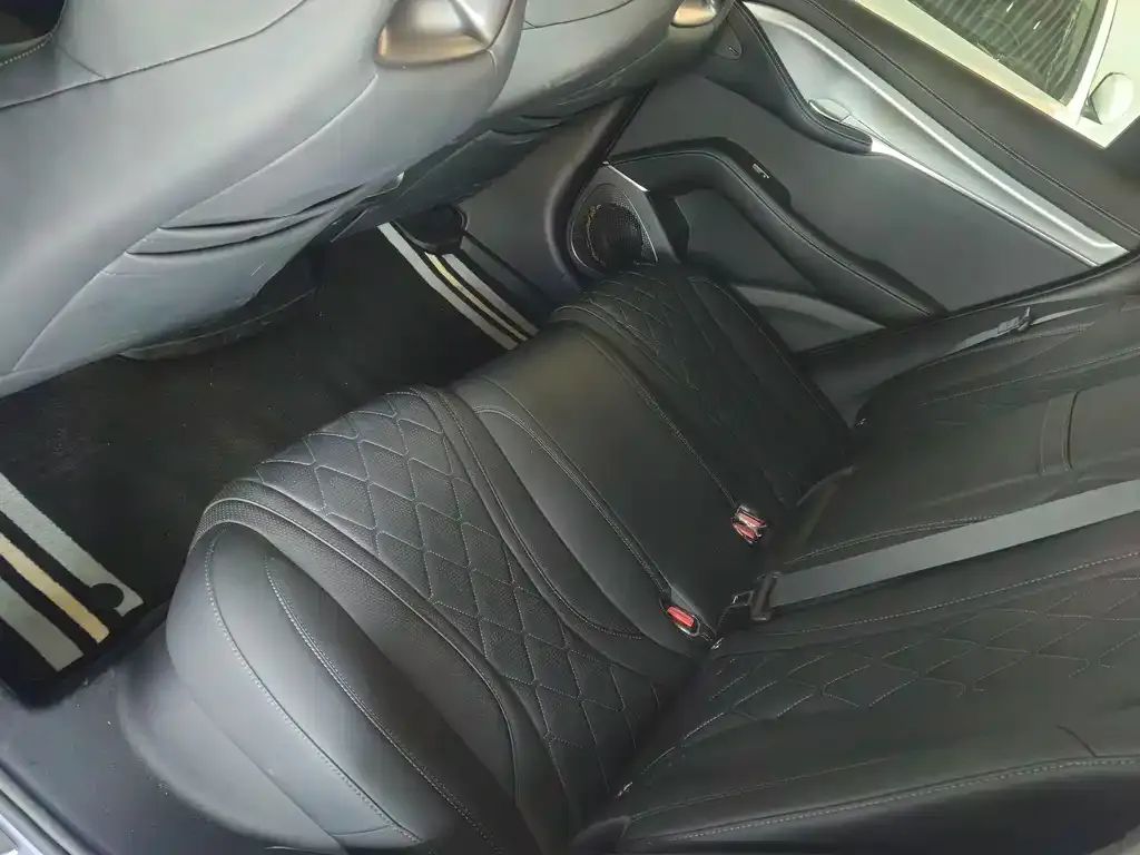 BYD Seal 07 EV — фото 10