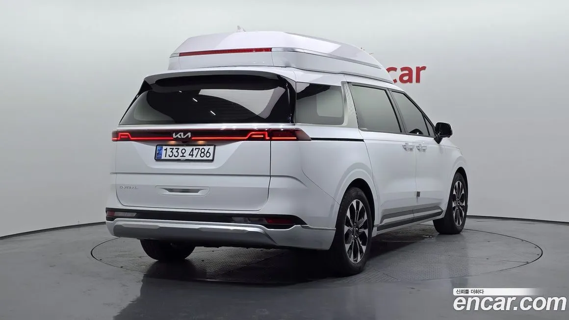 Kia Carnival — фото 2