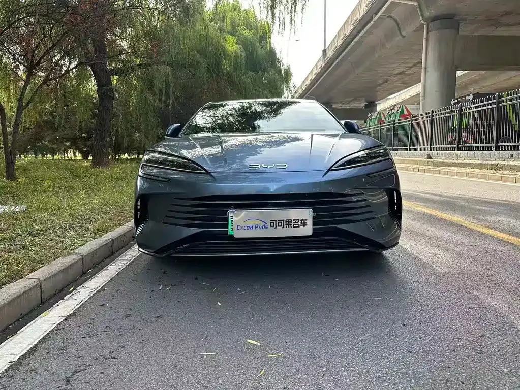 BYD Seal — фото 3