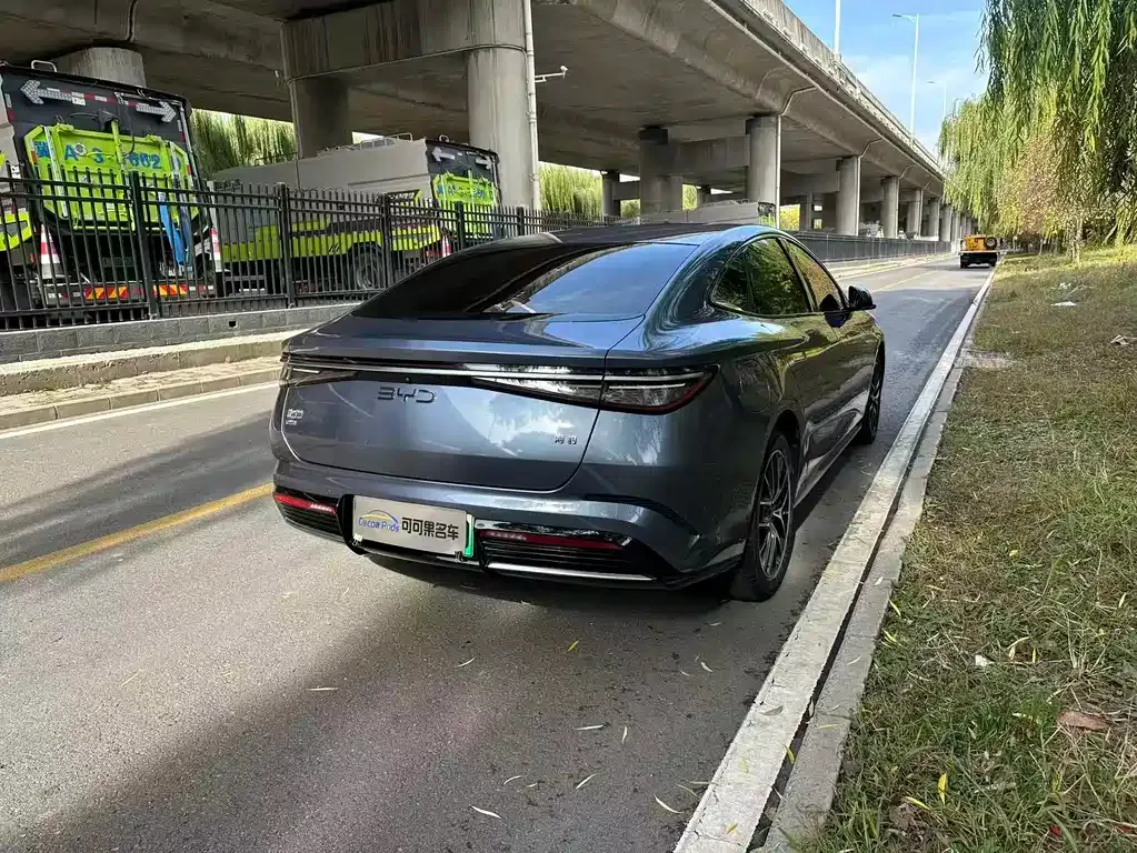 BYD Seal — фото 6