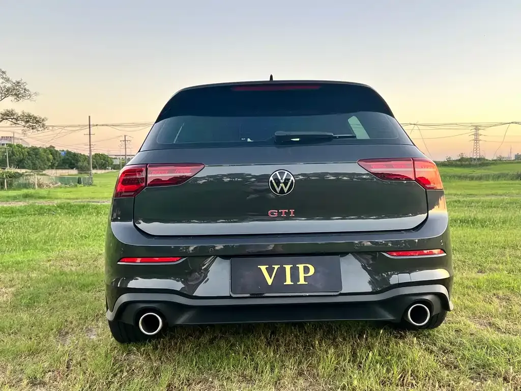 Volkswagen Golf GTI — фото 4