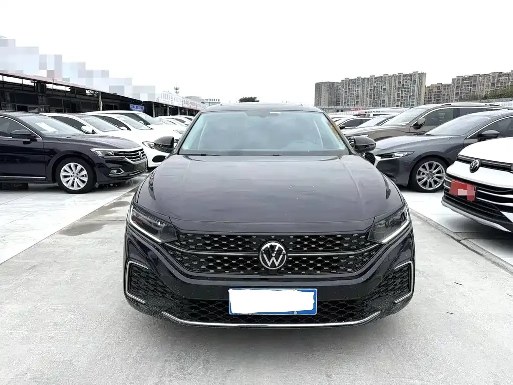 Volkswagen Passat — фото 2